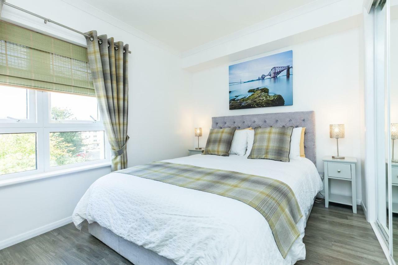 אדינבורו Luxury City Centre Apartment מראה חיצוני תמונה