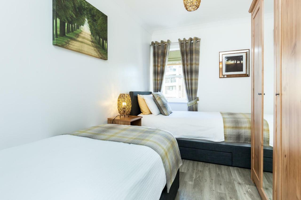 אדינבורו Luxury City Centre Apartment מראה חיצוני תמונה